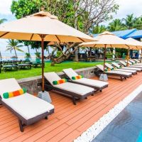 camelot beach hotel