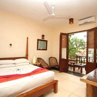 thaproban beach house