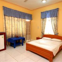 paradise holiday village
