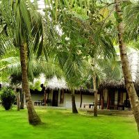 lagoon paradise beach resort