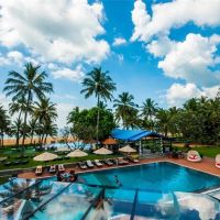 camelot beach hotel