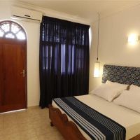 c negombo