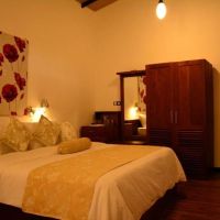 gloria grand hotel
