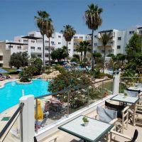 mayfair gardens