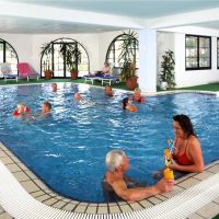 mayfair gardens