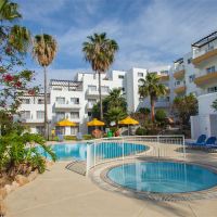 mayfair gardens