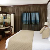 palm beach hotel & bungalows