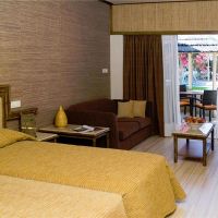 palm beach hotel & bungalows