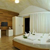 seven seasons hotel