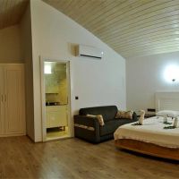 seven seasons hotel
