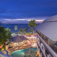 discovery beach hotel