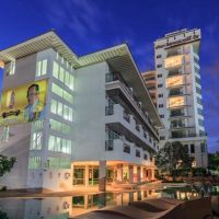 discovery beach hotel