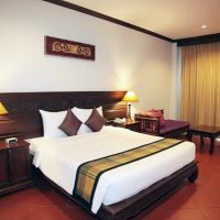 avalon beach resort