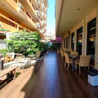 aiyaree place hotel