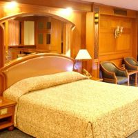 royal palace hotel