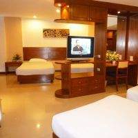 royal palace hotel