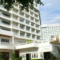 royal palace hotel