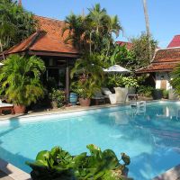 white house beach resort & spa