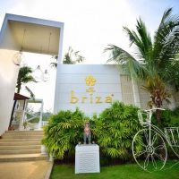 the briza beach khao lak