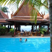 white house beach resort & spa