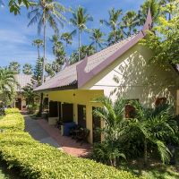 all seasons naiharn phuket