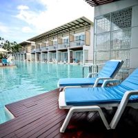 the briza beach khao lak