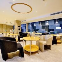 centra avenue hotel