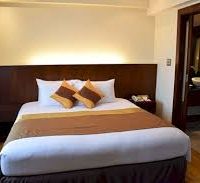 ramada plaza menam riverside