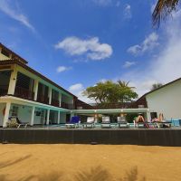 catamaran beach hotel
