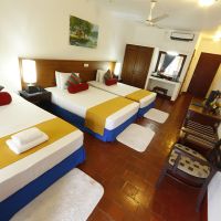 catamaran beach hotel