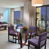 ramada hotel & suites by wyndham (ex. hawthorn suites)