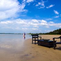 wave and deep beach resort