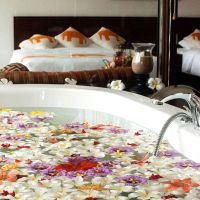wave and deep beach resort