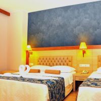 side aquamarin resort & spa