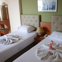 maren beach suite