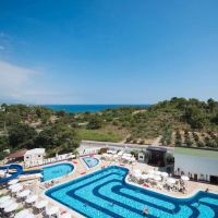 oz hotels sui resort