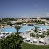 avanti holiday village 4
