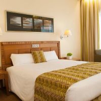 ajax hotel 4