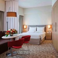 novotel suite dubai mall of the emirates