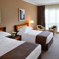 movenpick hotel & apartments bur dubai 5 *