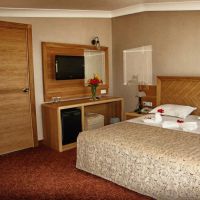 Land Of Paradise Beach Hotel (ex. alonya beach hotel)