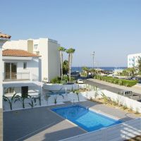 villa pernera