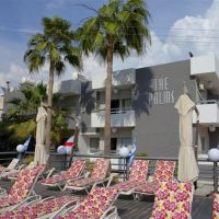 the palms hotel apts