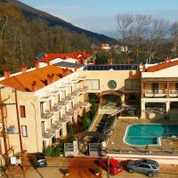 4 epoxes hotel spa