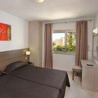 petrosana hotel apts