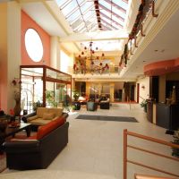 4 epoxes hotel spa