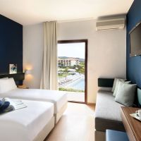 akrathos hotel