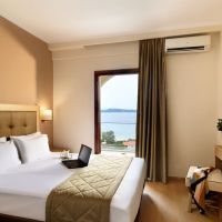 akrathos hotel