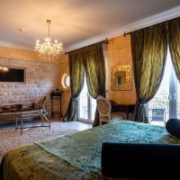 achtis boutique hotel
