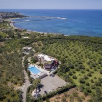 apollo resort art hotel